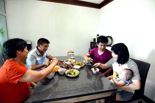 去你家吃饭好吗 第三季,温馨家庭聚餐，情感共鸣再升级