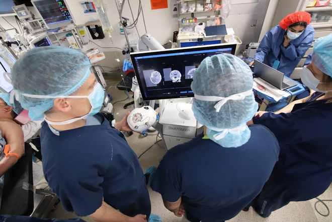 植入AI,深度探索人工智能的无限可能